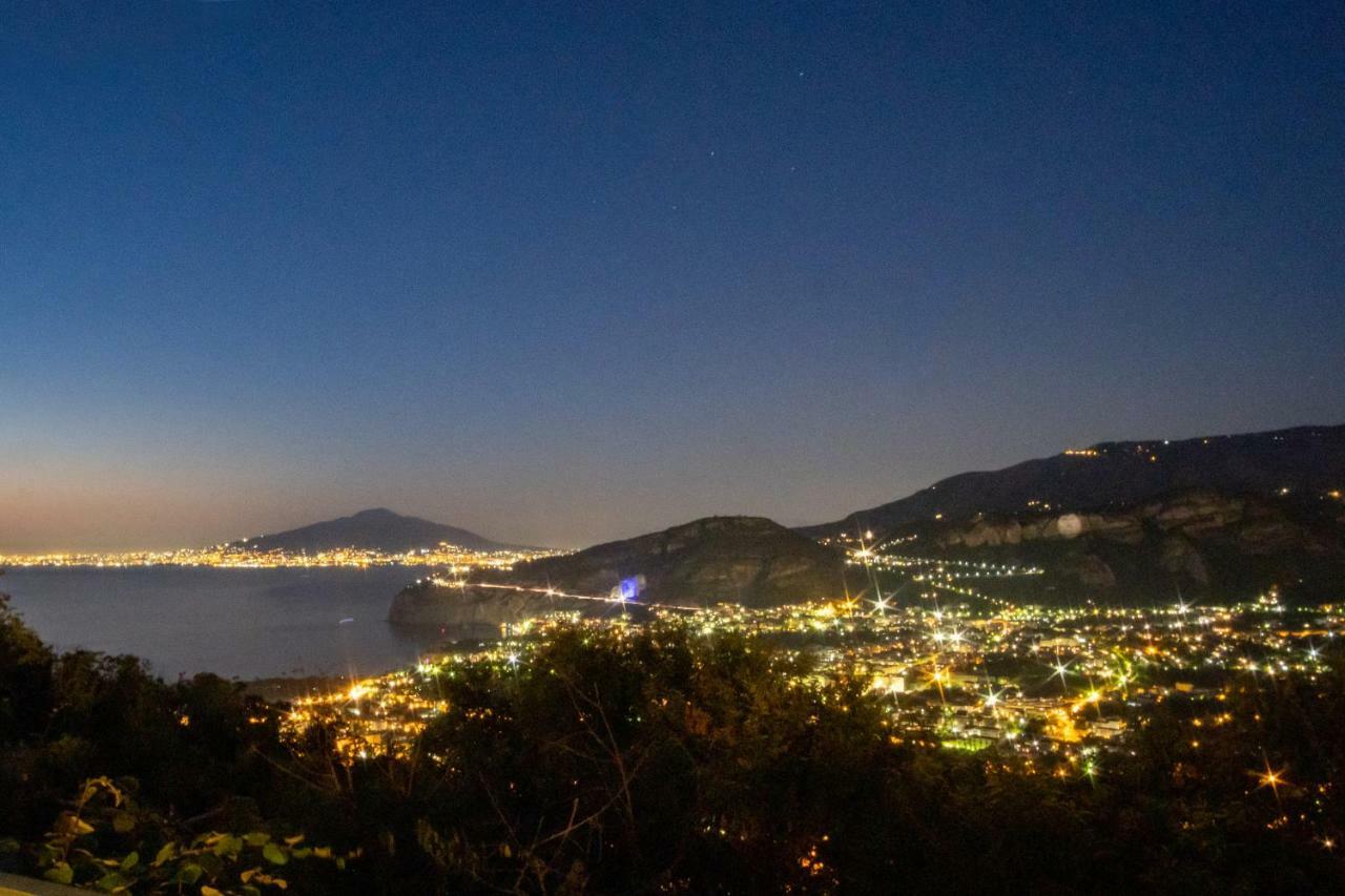 Villa Monica B&B ソレント エクステリア 写真